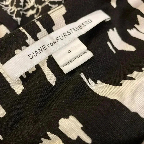 Diane von furstenberg wrap silk dress size 0 - Picture 7 of 7